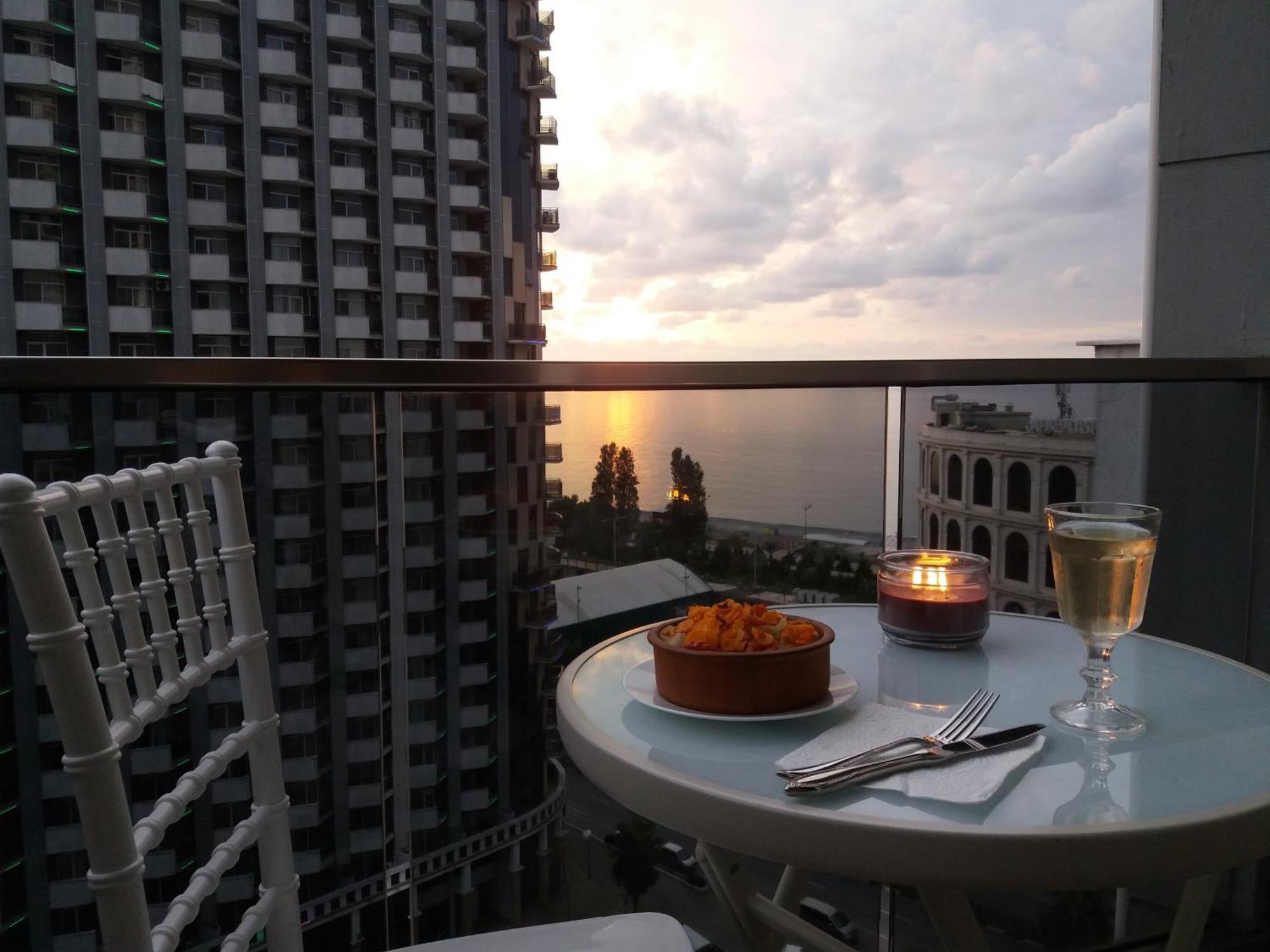My Batumi Apartments Buitenkant foto