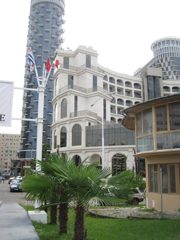 My Batumi Apartments Buitenkant foto