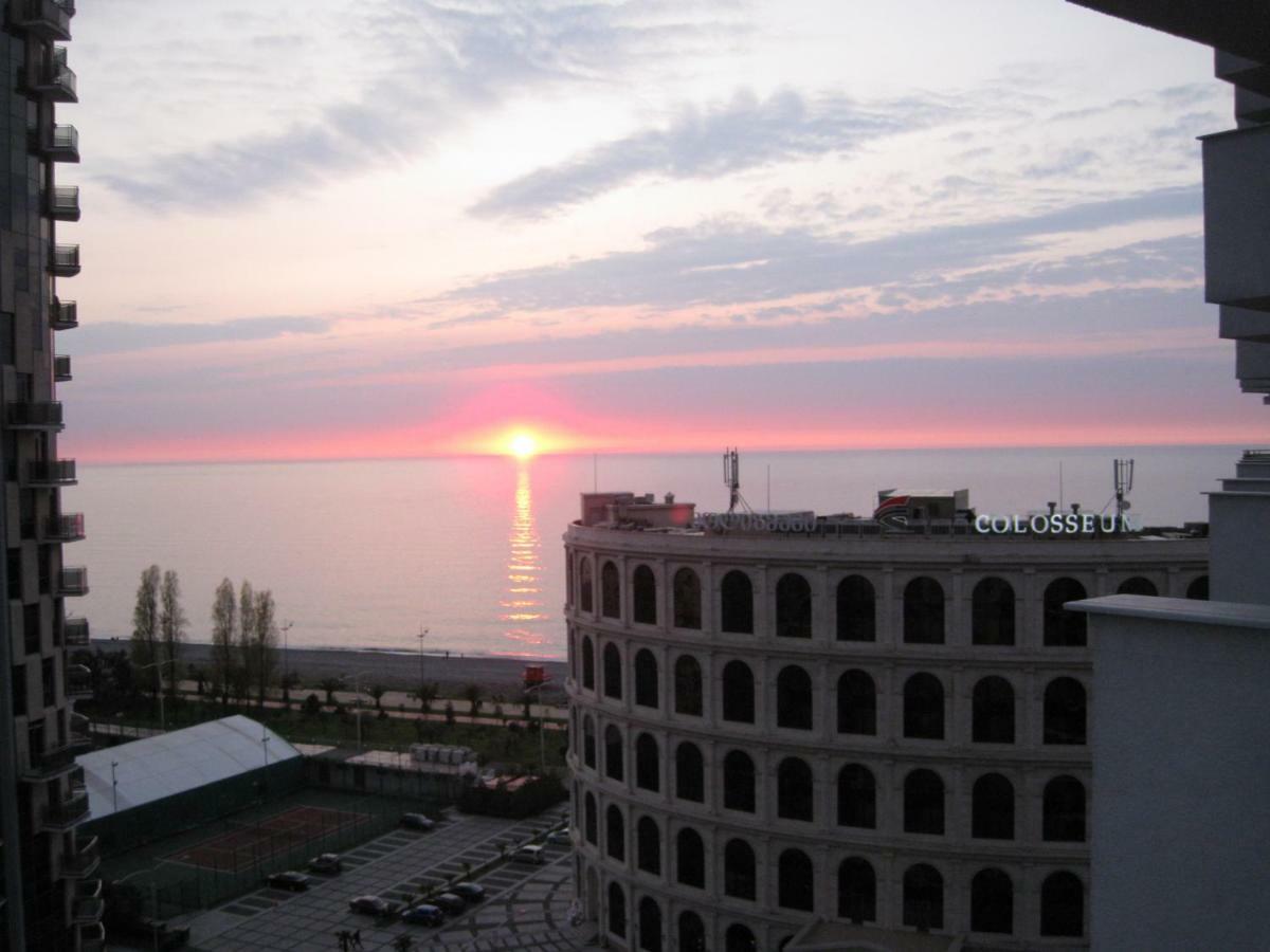My Batumi Apartments Buitenkant foto